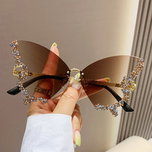 Load image into Gallery viewer, Luxury Diamond Butterfly Sunglasses