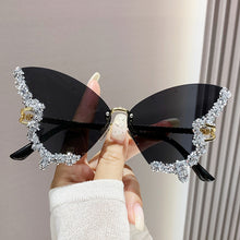 Load image into Gallery viewer, Luxury Diamond Butterfly Sunglasses